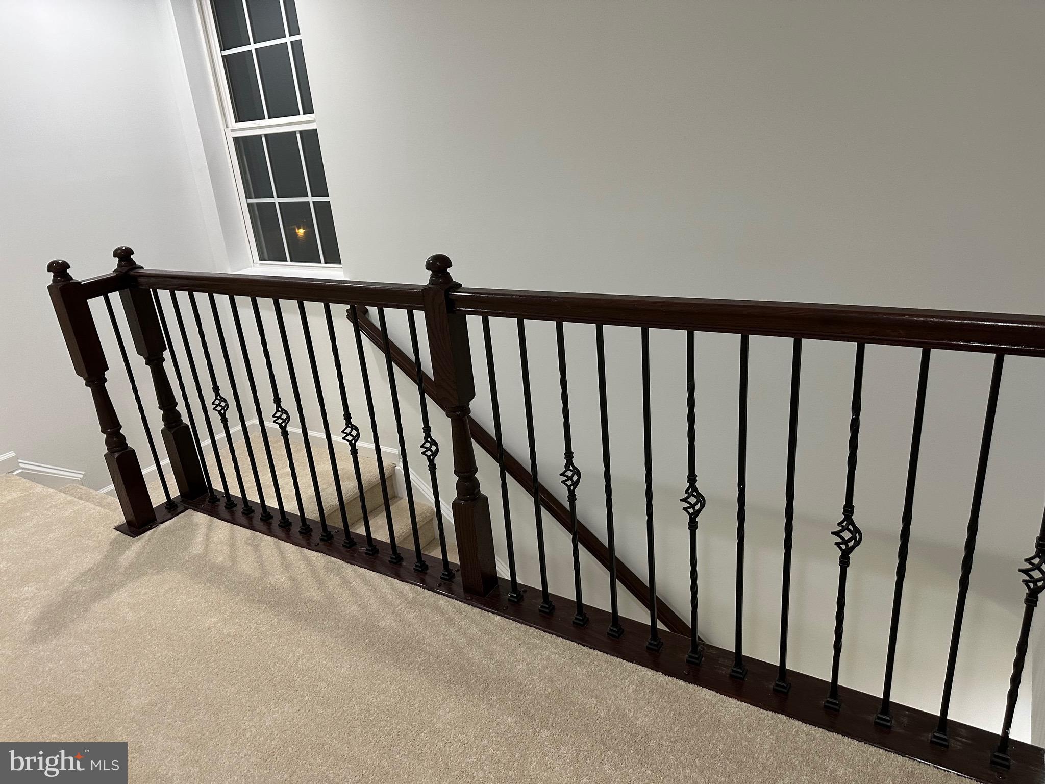 METRO POINTE - Residential