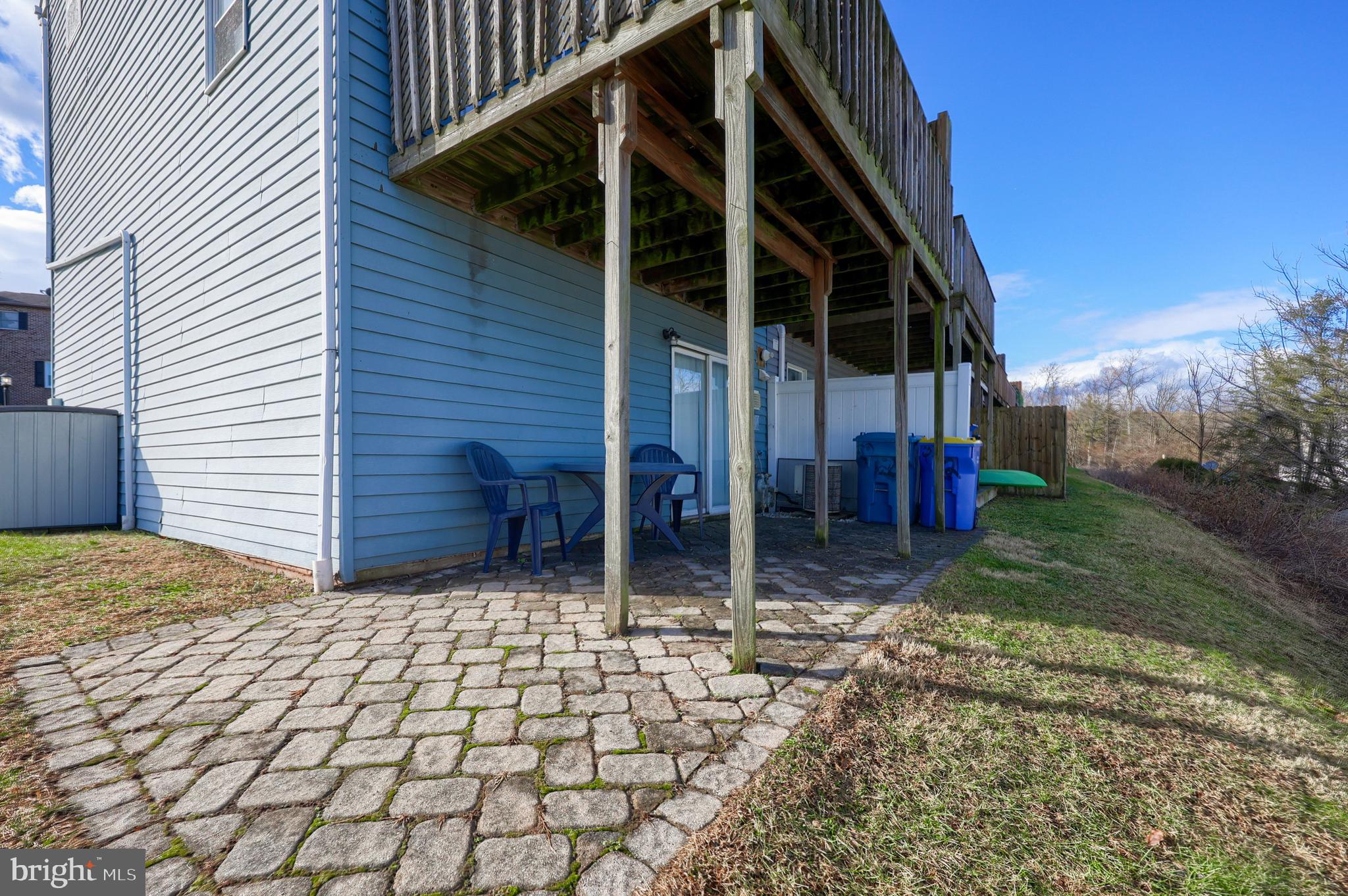 VILLAGE OF VALLEY GREEN - Residential