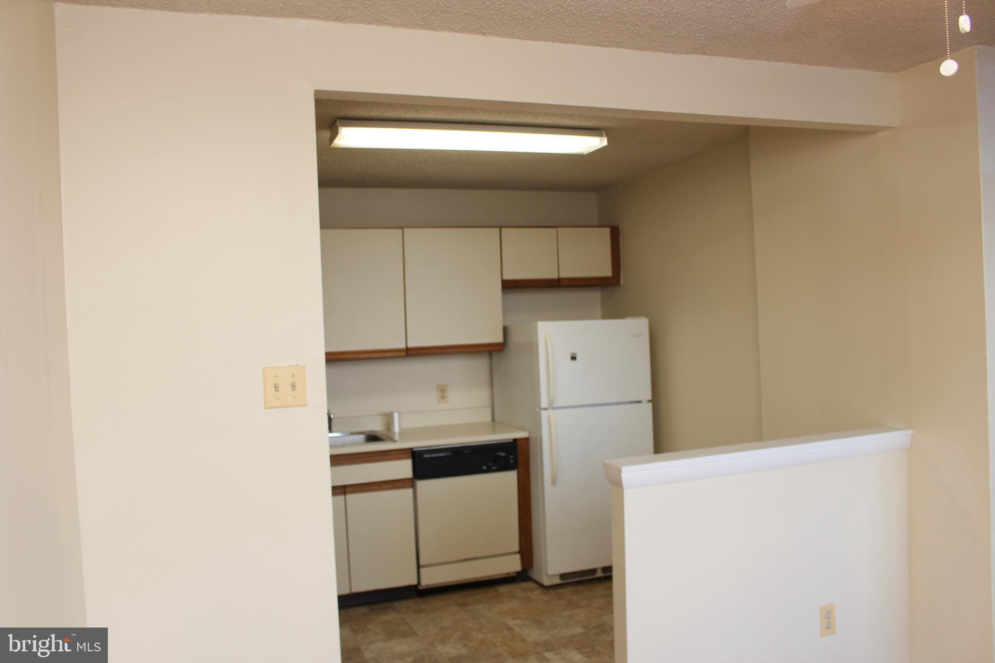 RADNOR HOUSE - Residential Lease