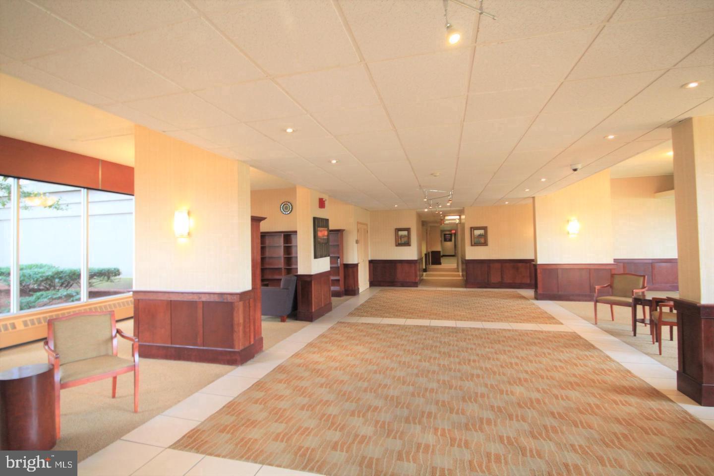 RADNOR HOUSE - Residential Lease