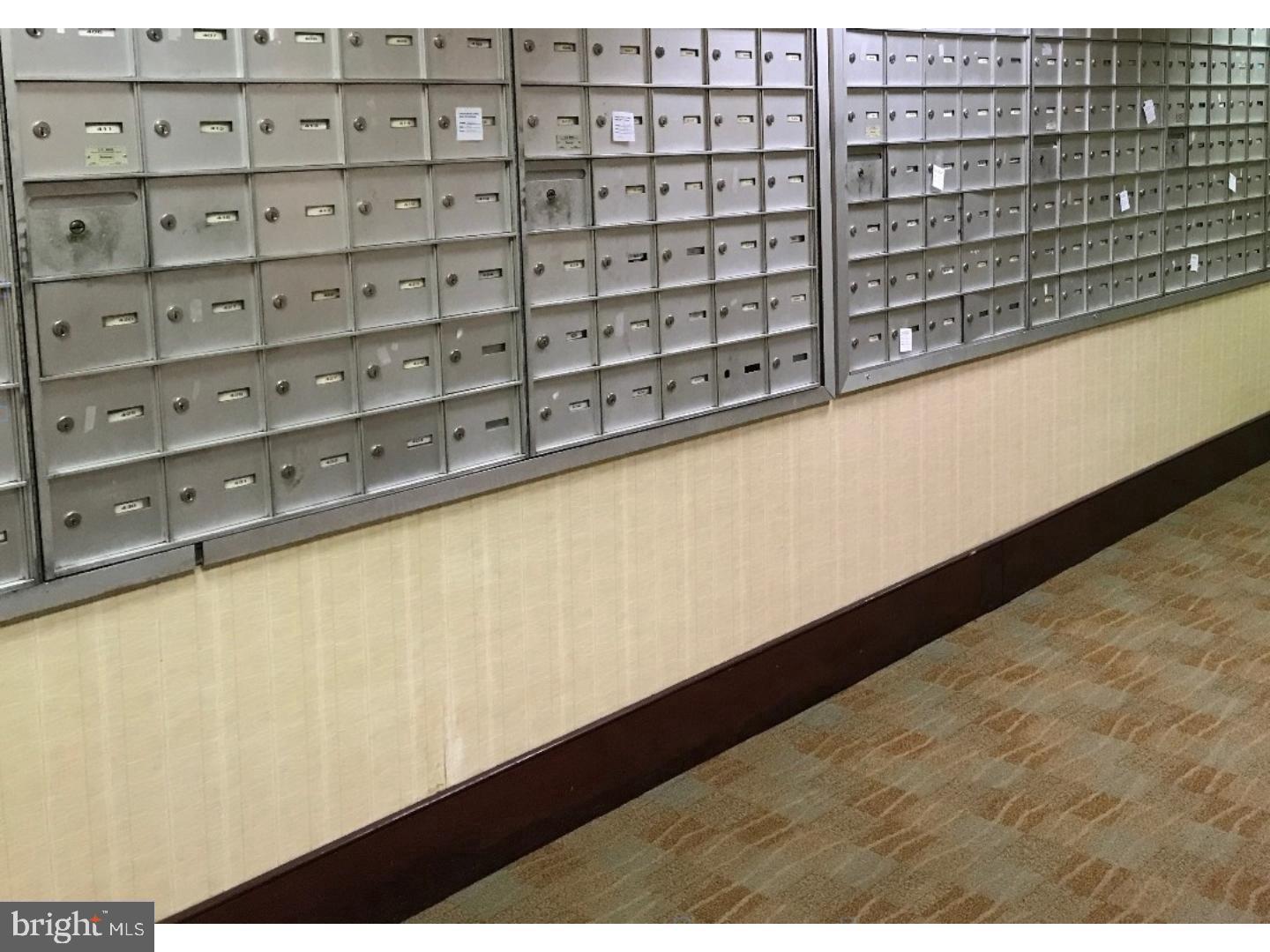 RADNOR HOUSE - Residential Lease