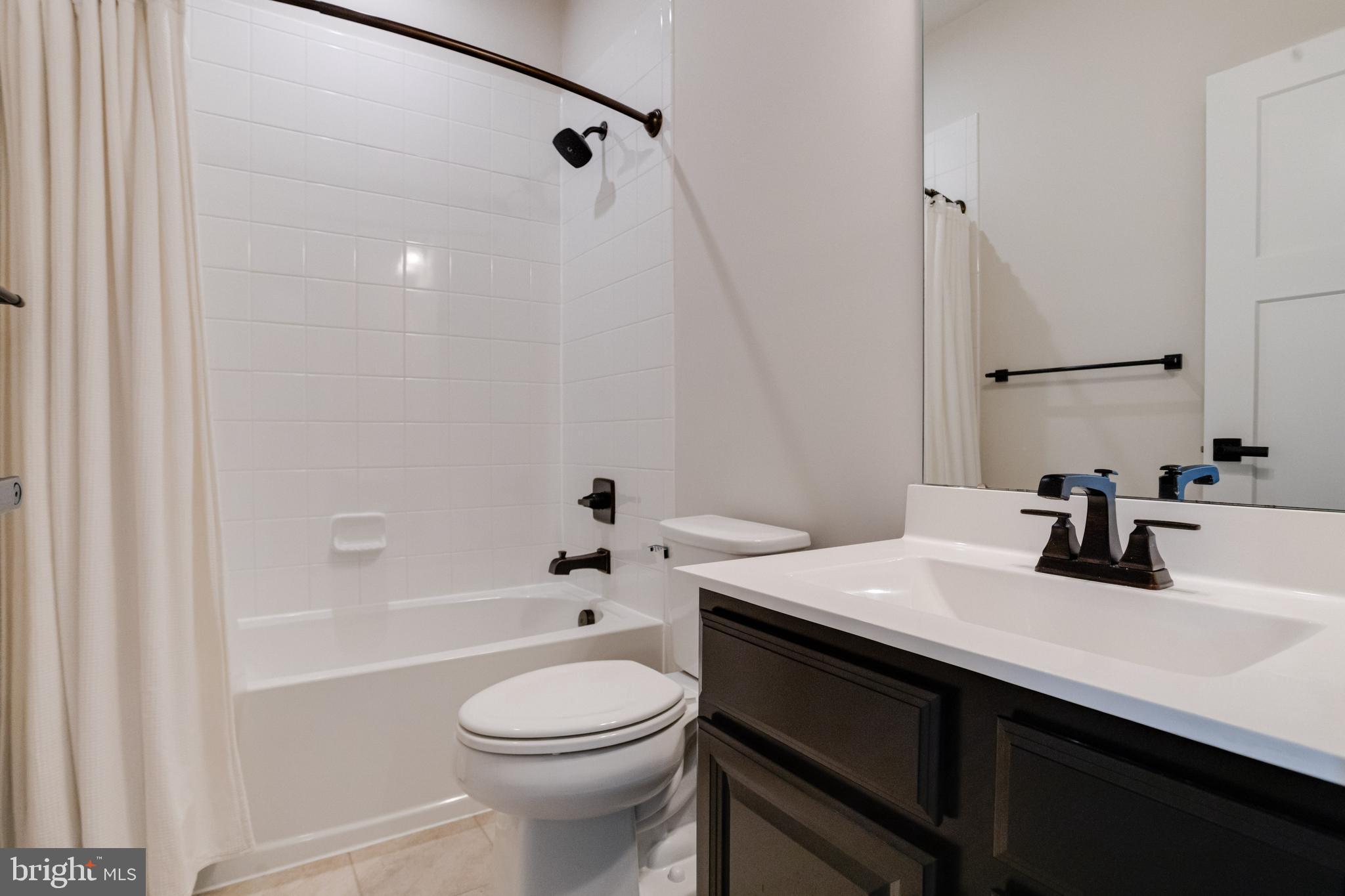 GREENLEIGH AT CROSSROADS - Residential