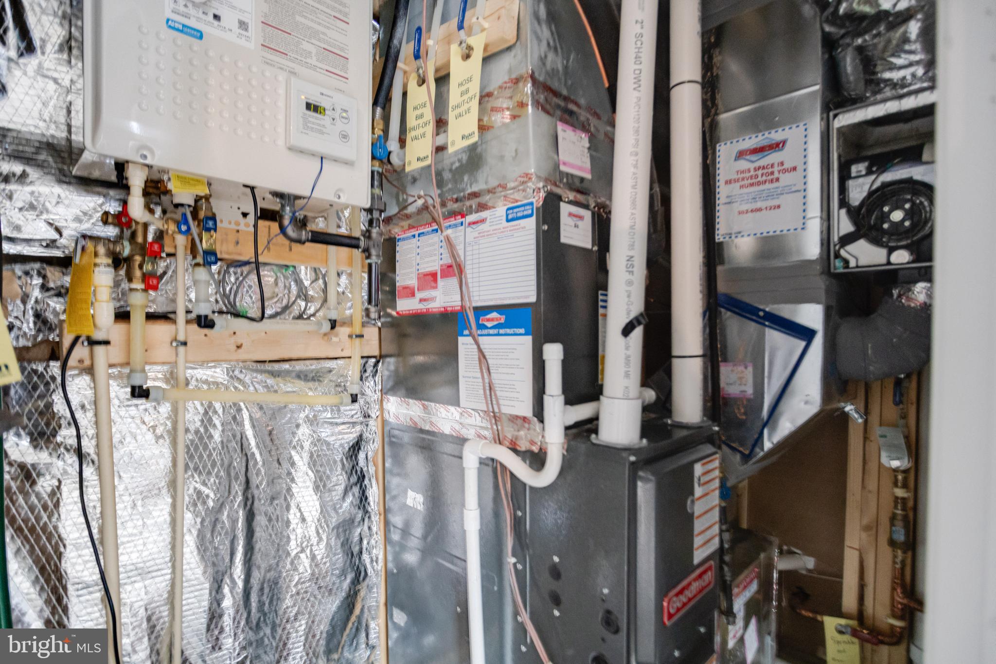 GREENLEIGH AT CROSSROADS - Residential