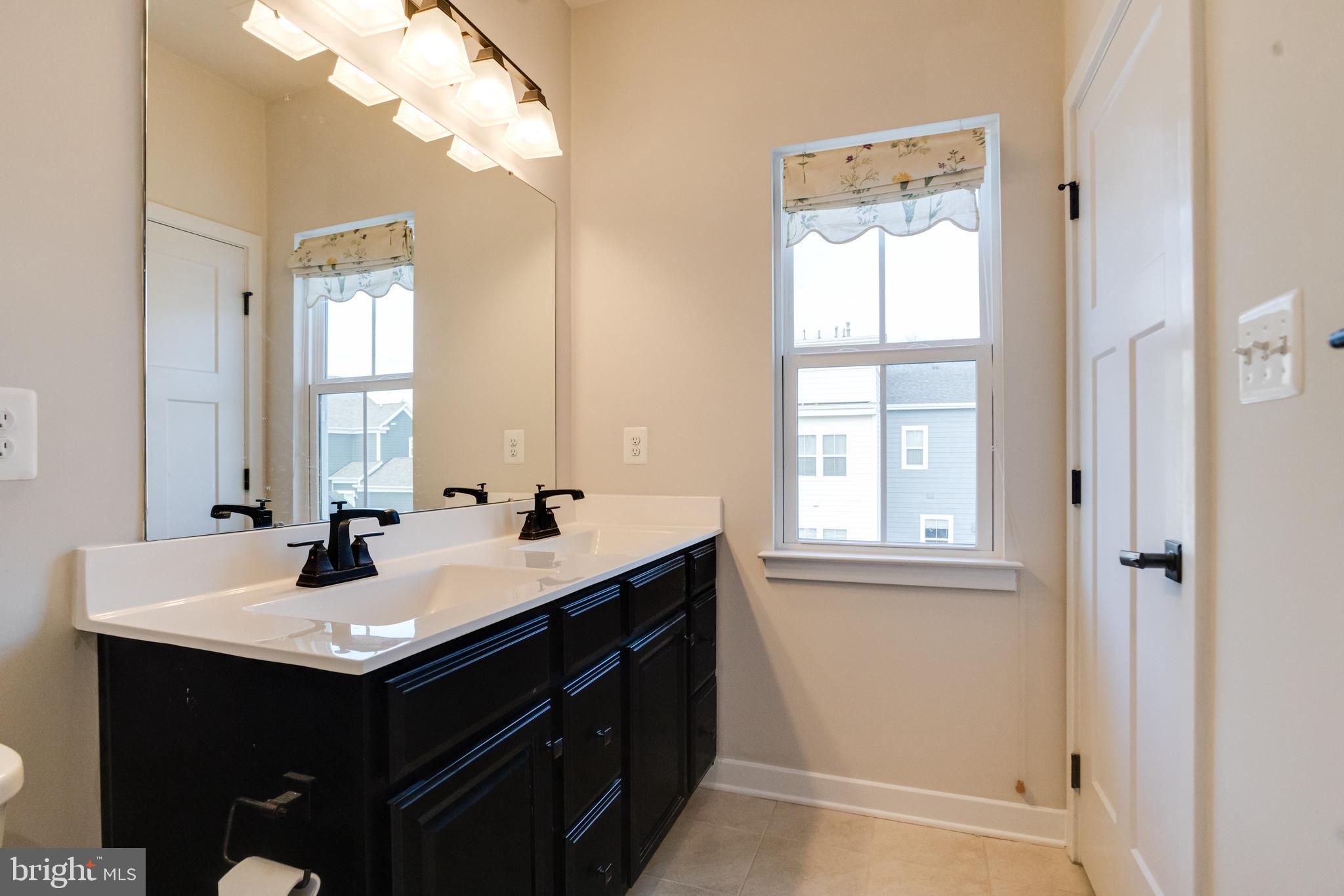 GREENLEIGH AT CROSSROADS - Residential