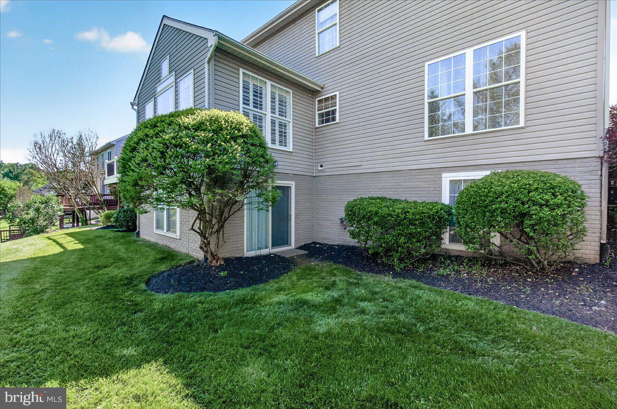 SPRING RIDGE - Residential