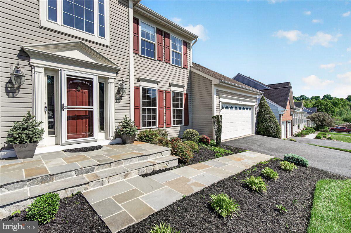 SPRING RIDGE - Residential