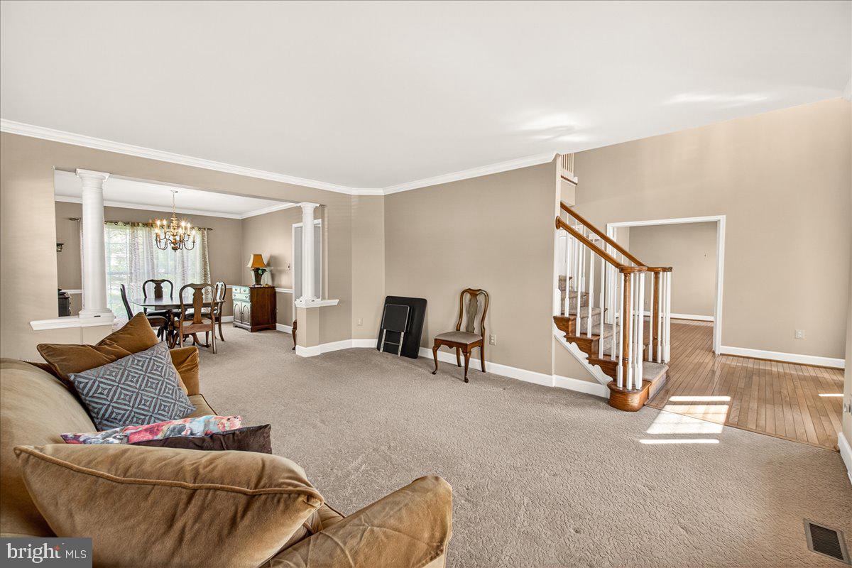 SPRING RIDGE - Residential