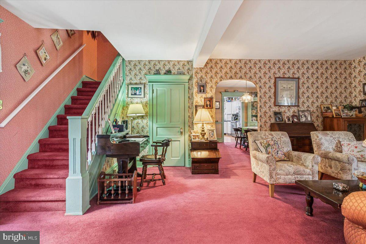 231 WOODLAWN TERRACE