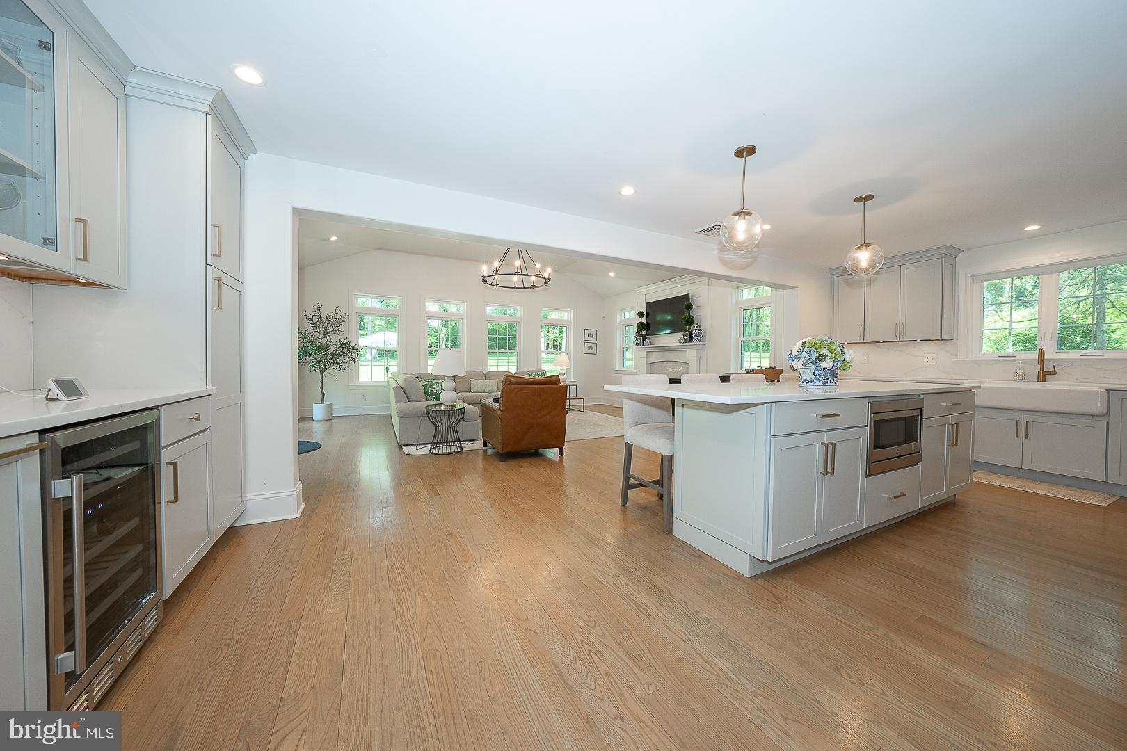 311 OAK HILL LANE