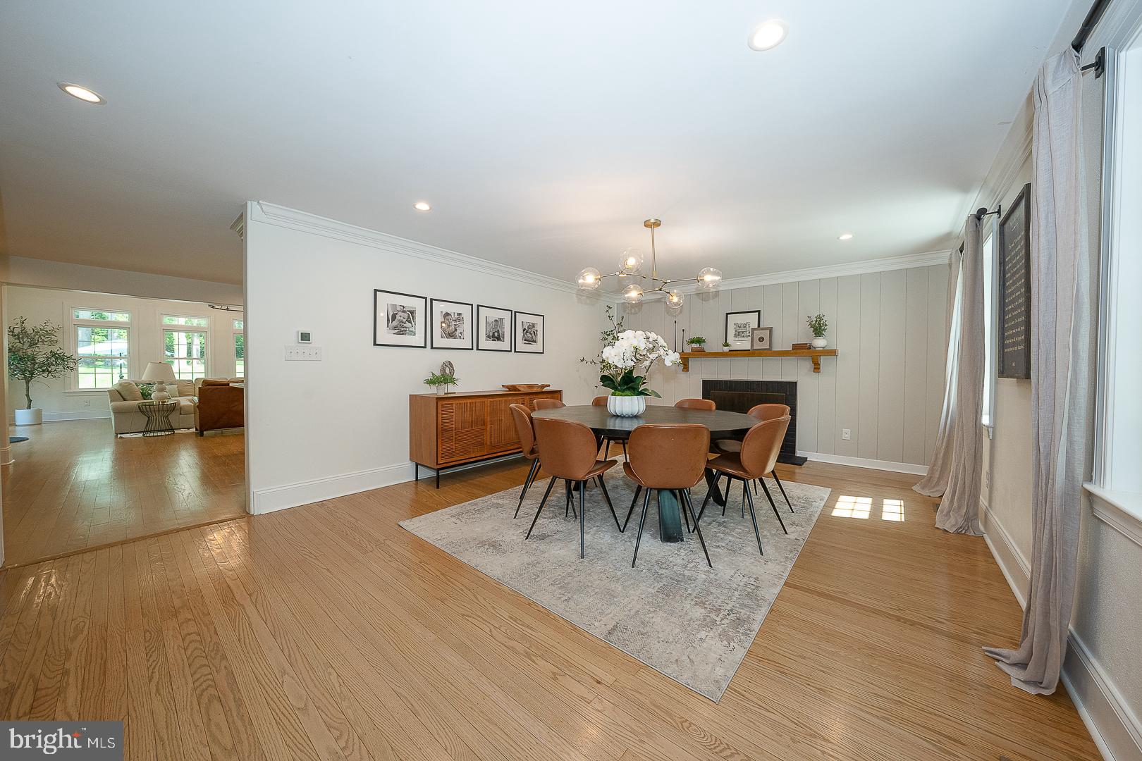 311 OAK HILL LANE