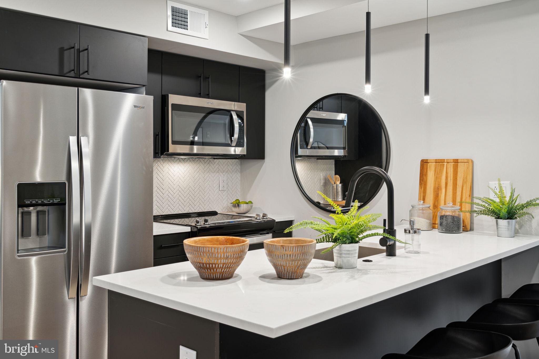 ROXBOROUGH - Residential Lease