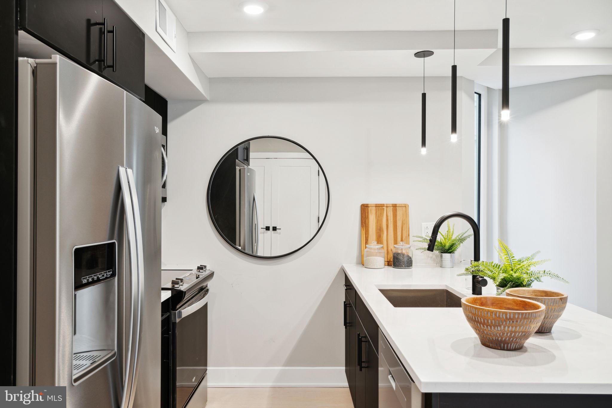 ROXBOROUGH - Residential Lease