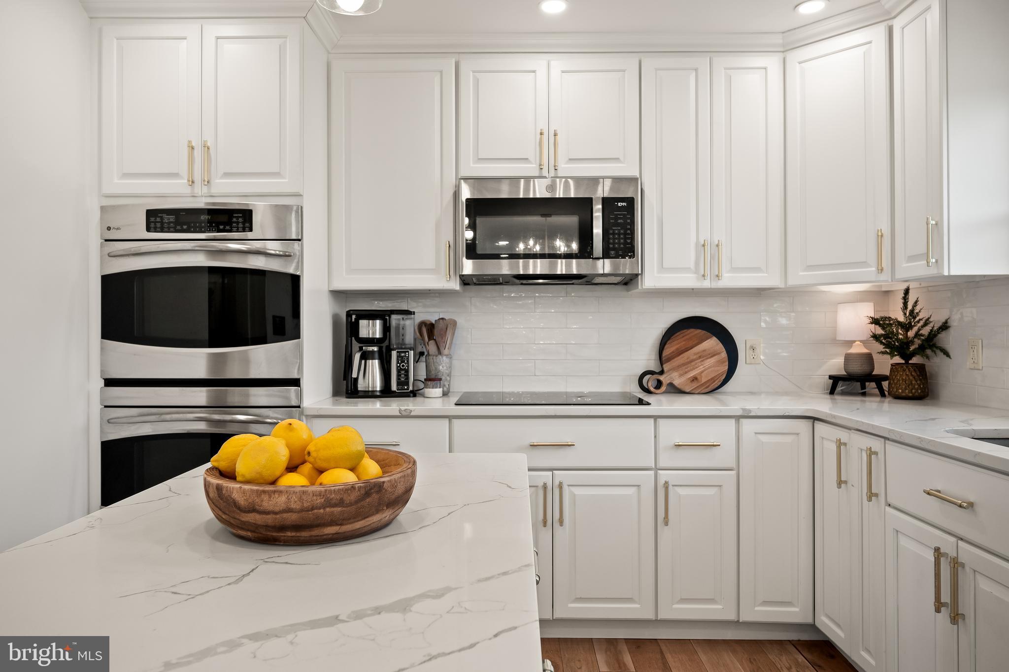 STREAMS EDGE - Residential