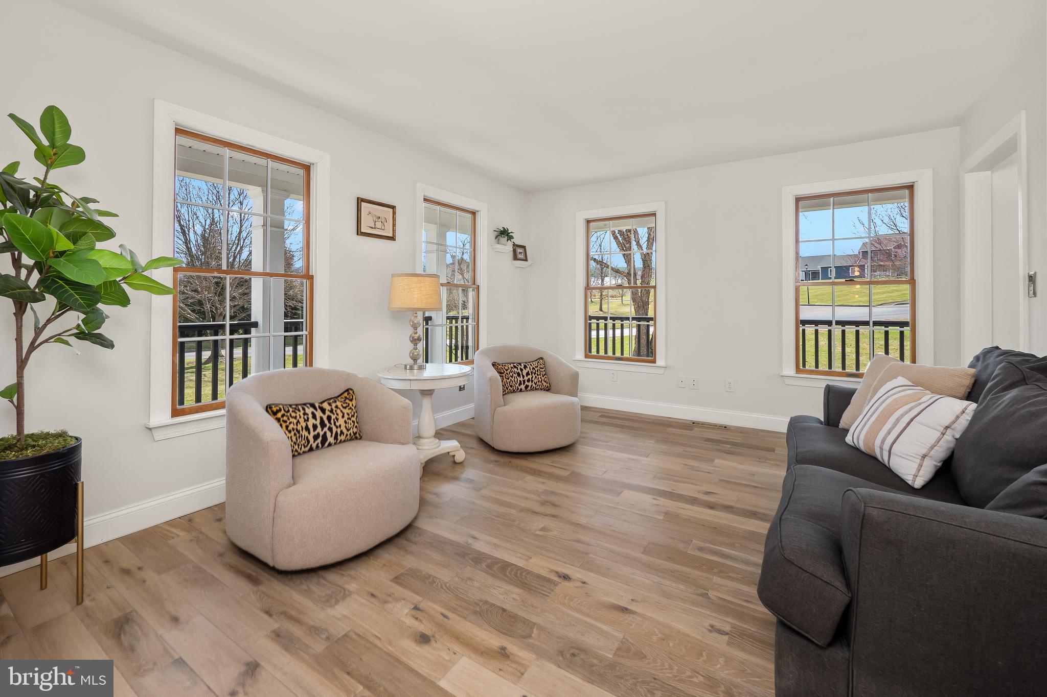 STREAMS EDGE - Residential