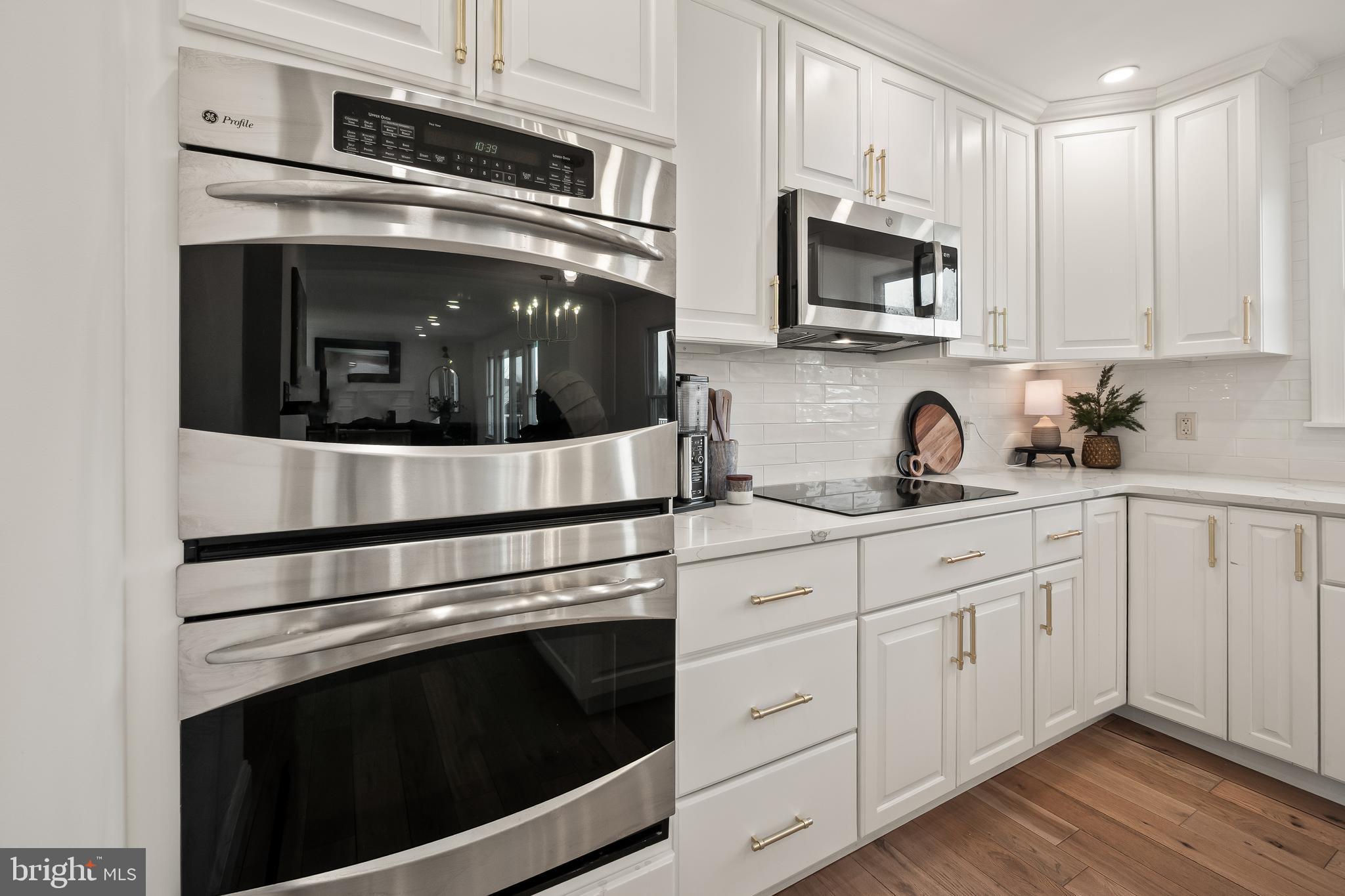 STREAMS EDGE - Residential