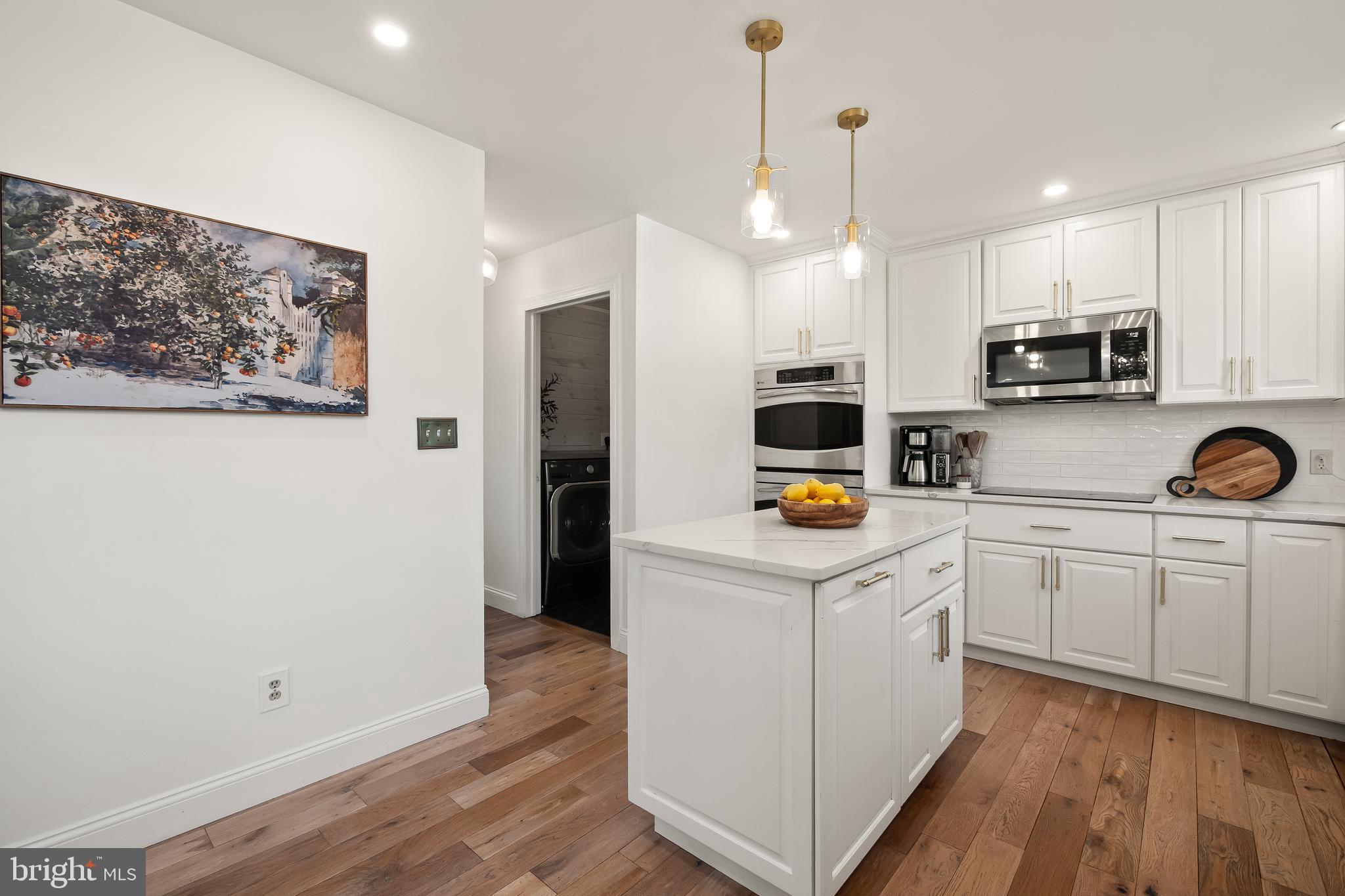 STREAMS EDGE - Residential