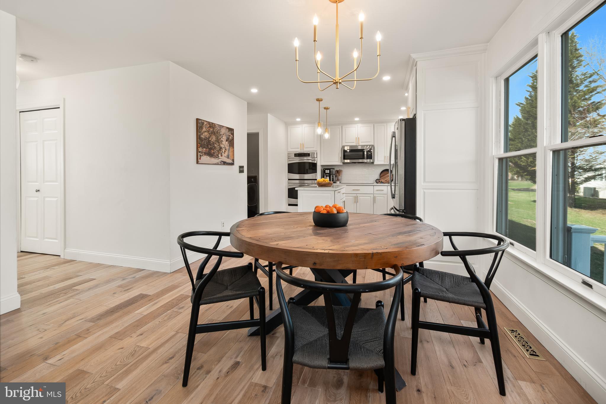 STREAMS EDGE - Residential