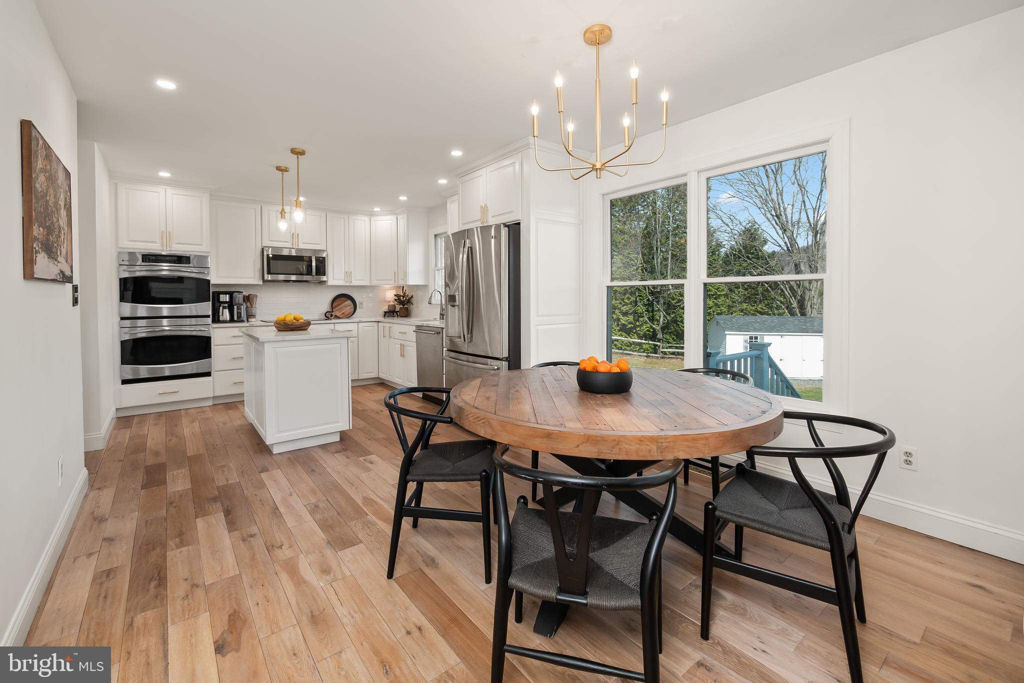 STREAMS EDGE - Residential