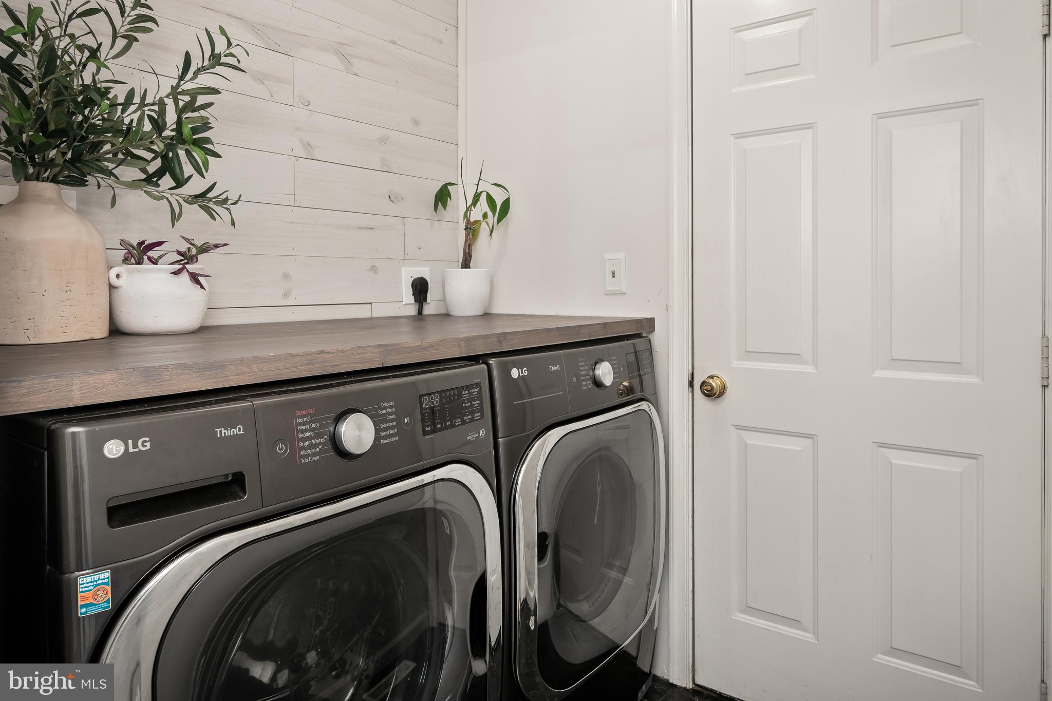 STREAMS EDGE - Residential