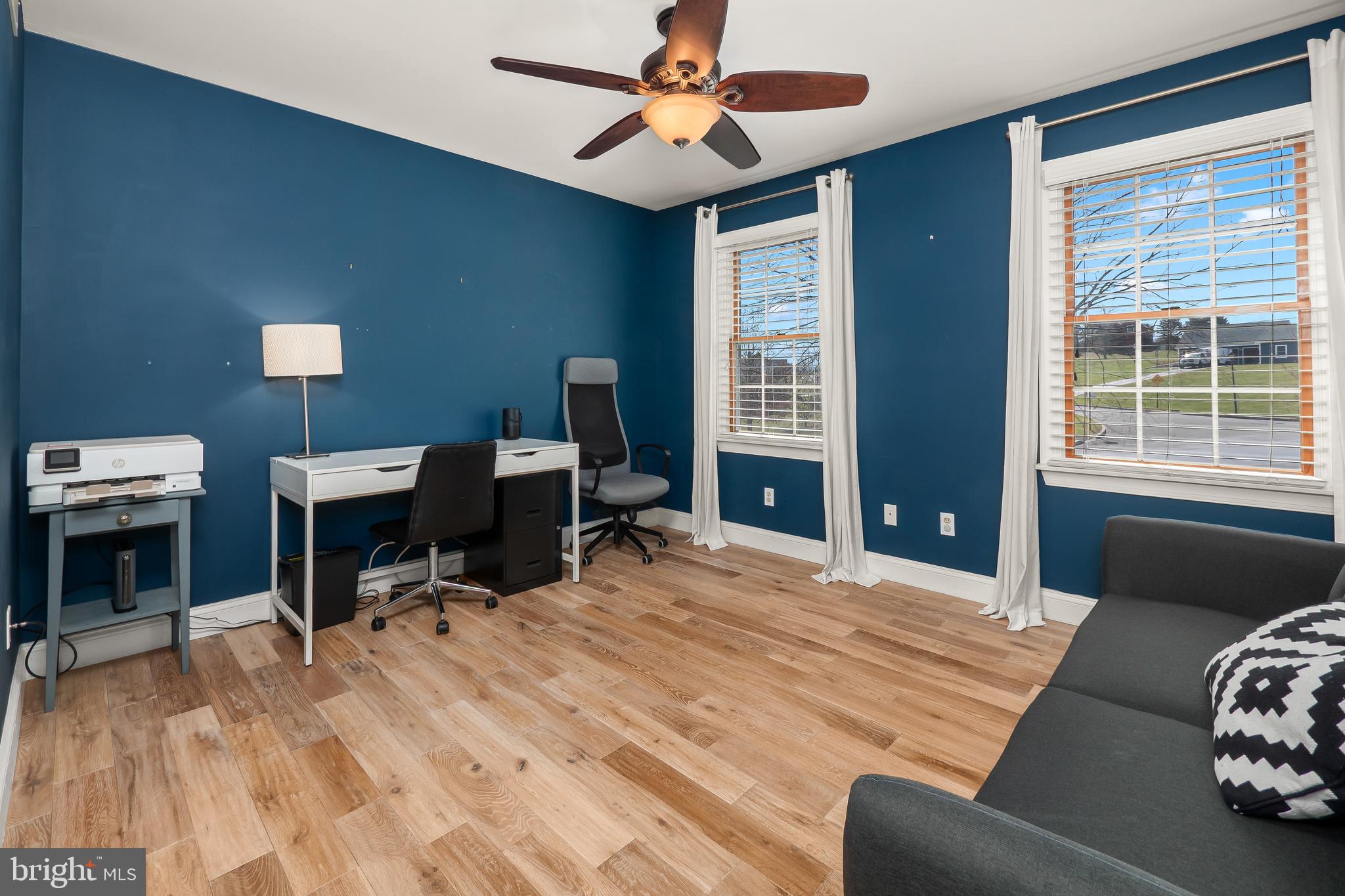 STREAMS EDGE - Residential