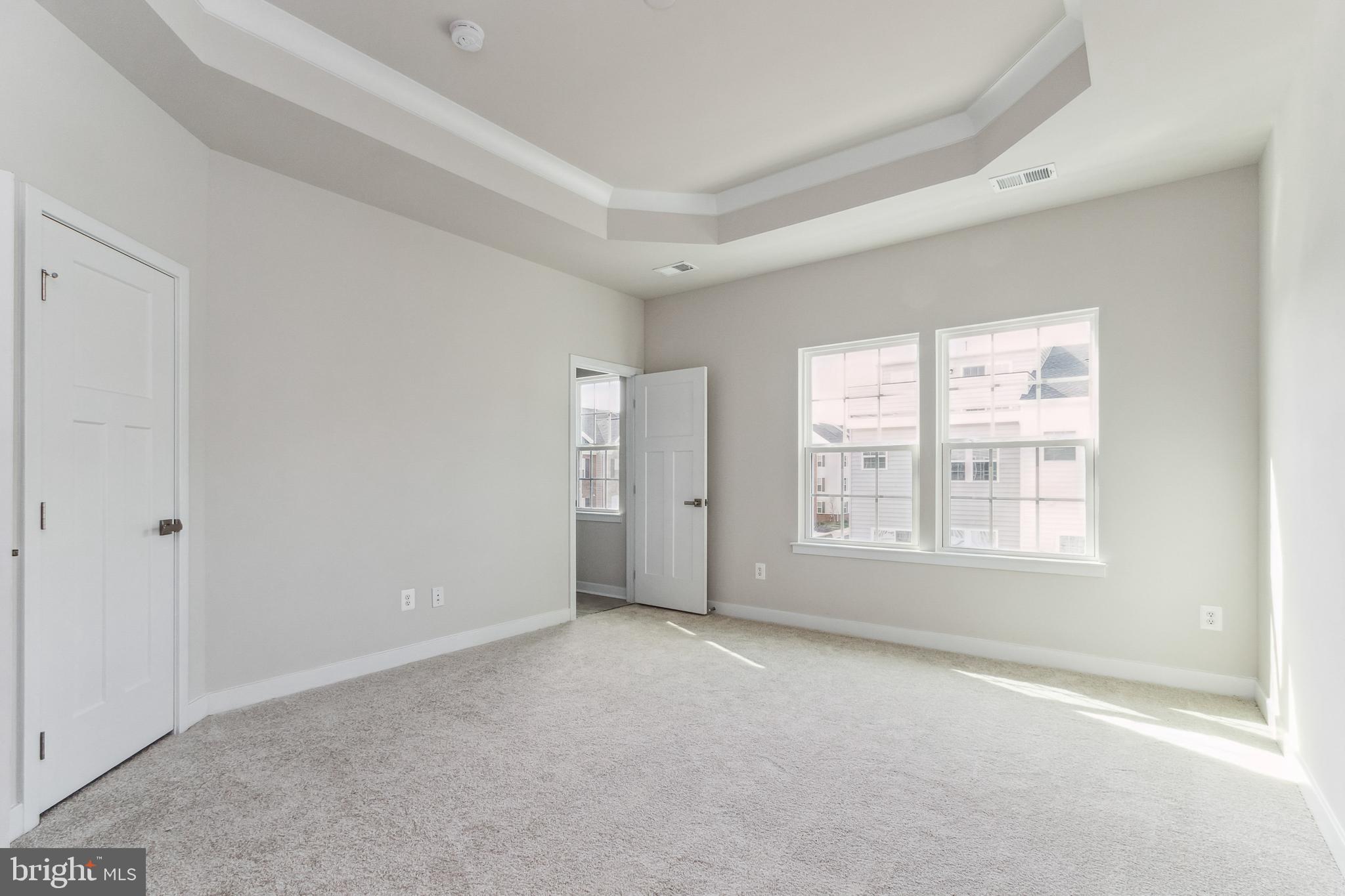 ARCOLA TOWN CENTER - Residential Lease