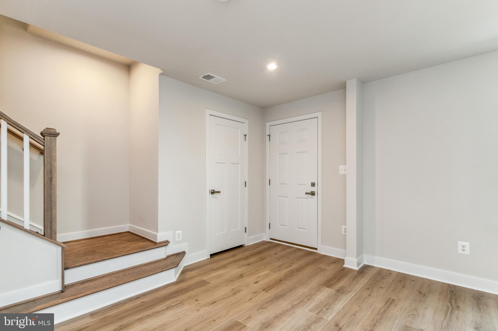 ARCOLA TOWN CENTER - Residential Lease