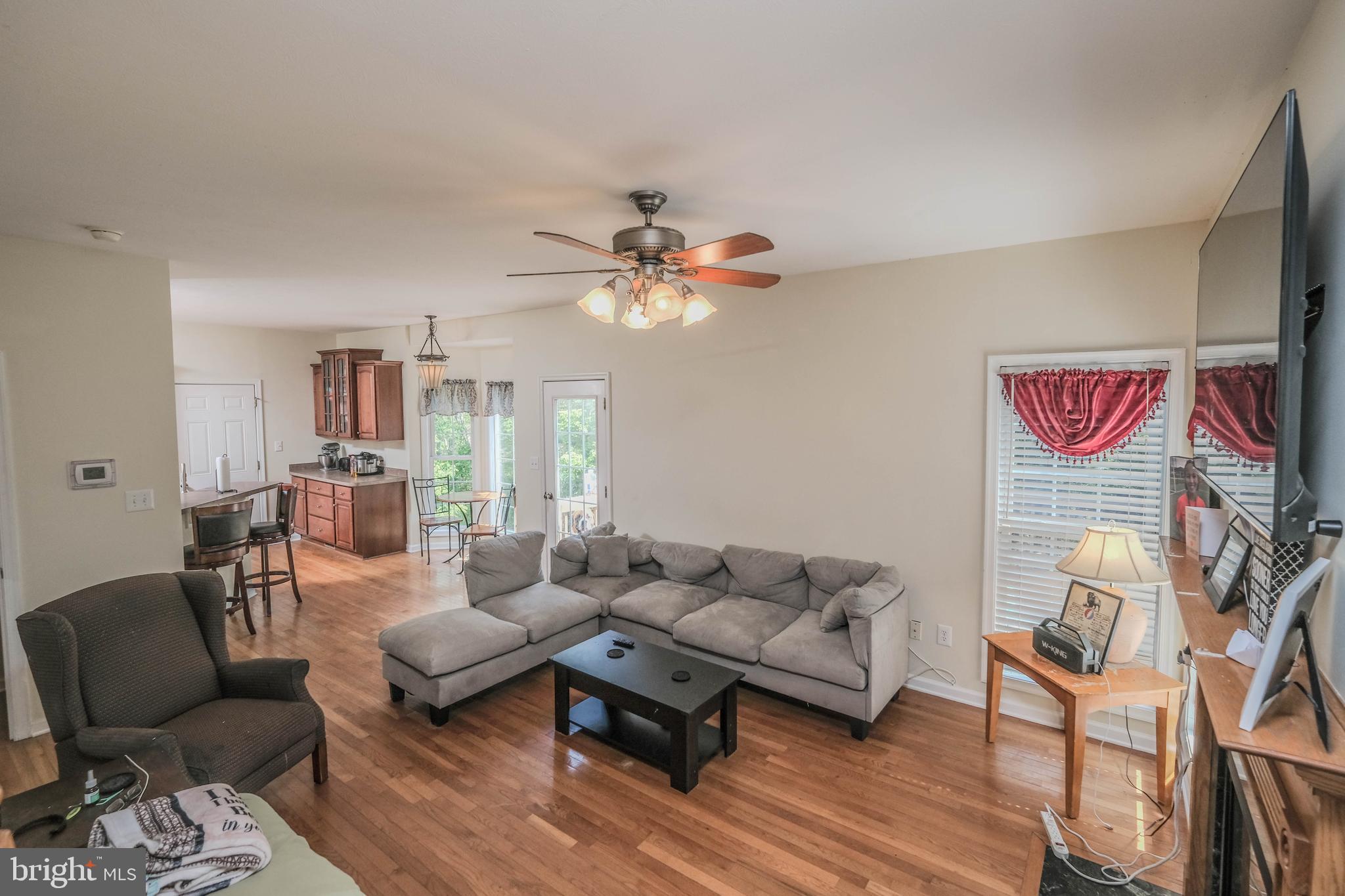 THUNDERBIRD RANCH - Residential