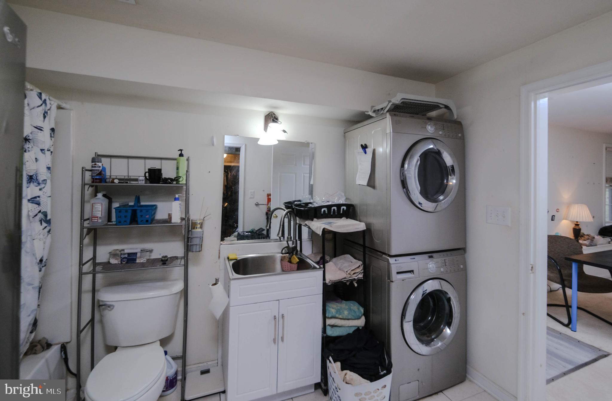 THUNDERBIRD RANCH - Residential