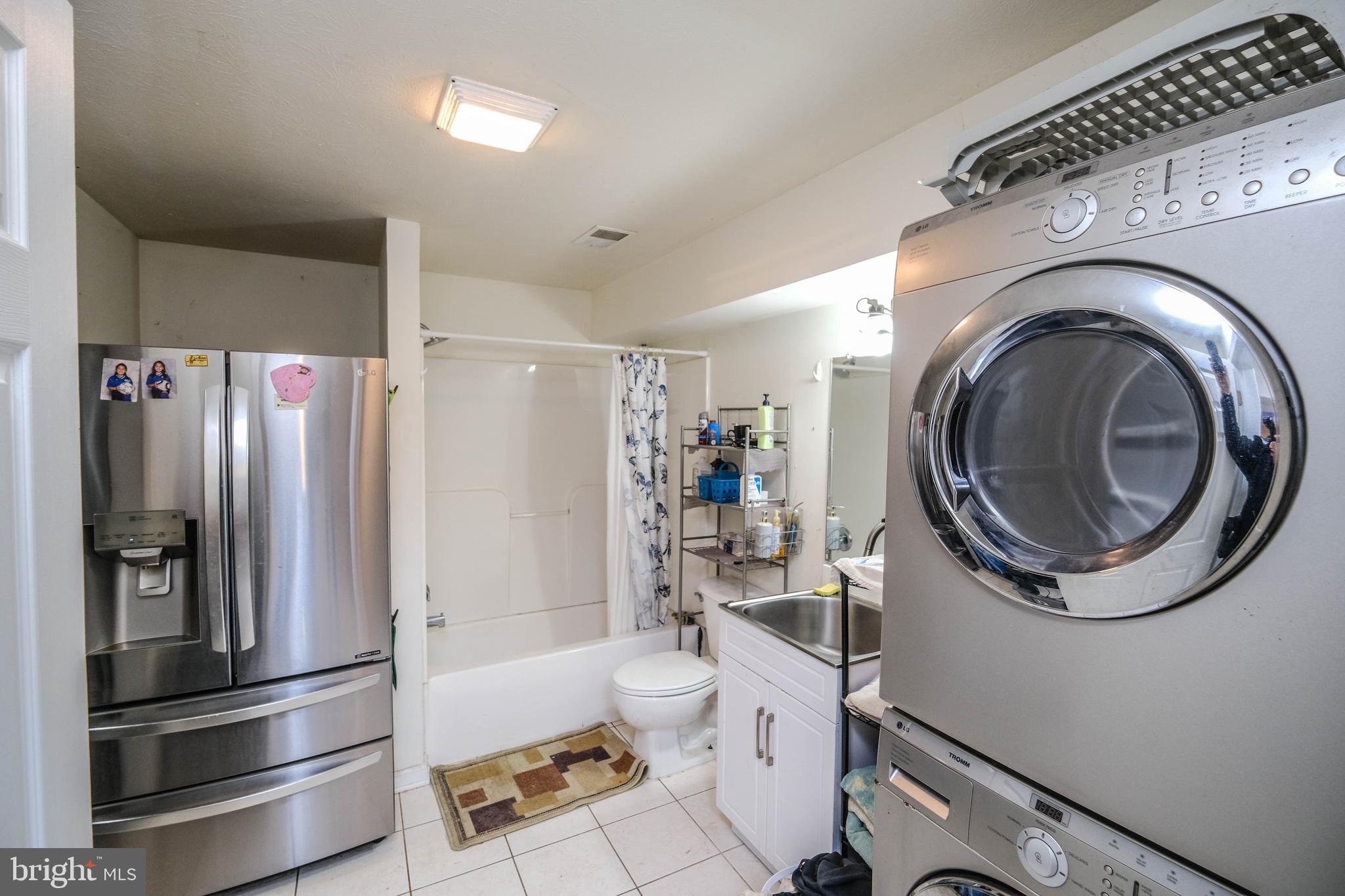 THUNDERBIRD RANCH - Residential