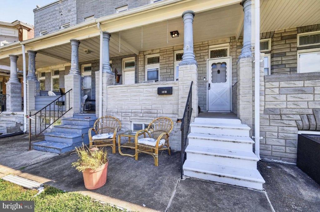Photo of 3839 Wilkens Avenue, BALTIMORE, MD 21229 (MLS # MDBA2233630)