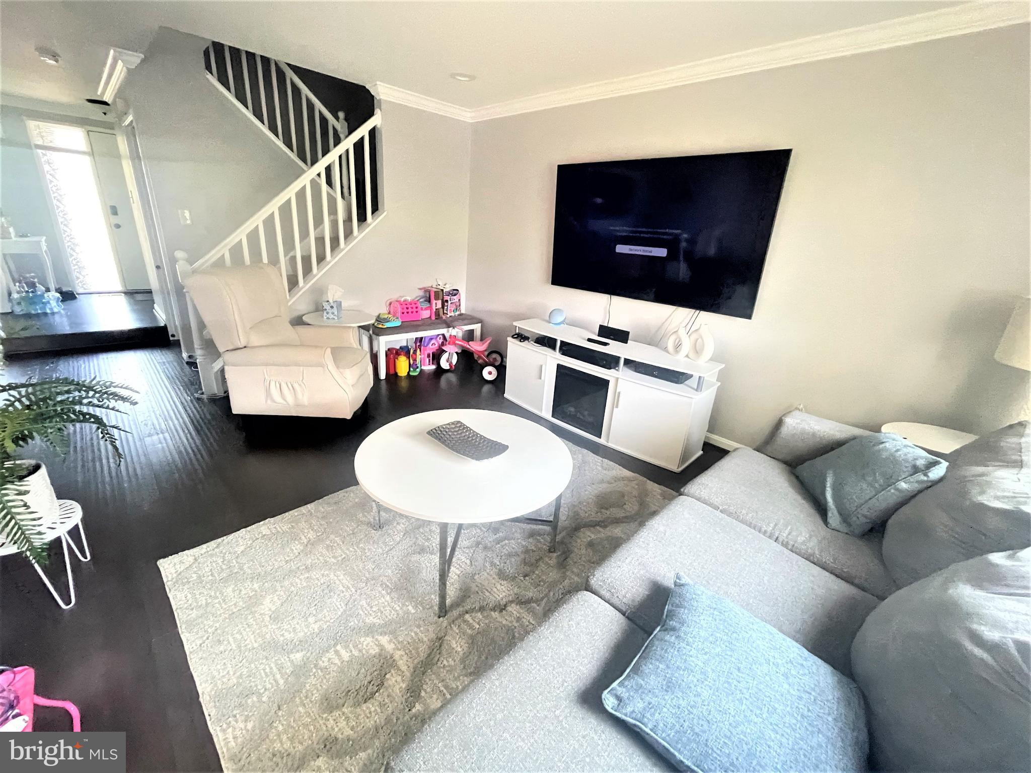 HIGHFIELD - Residential Lease