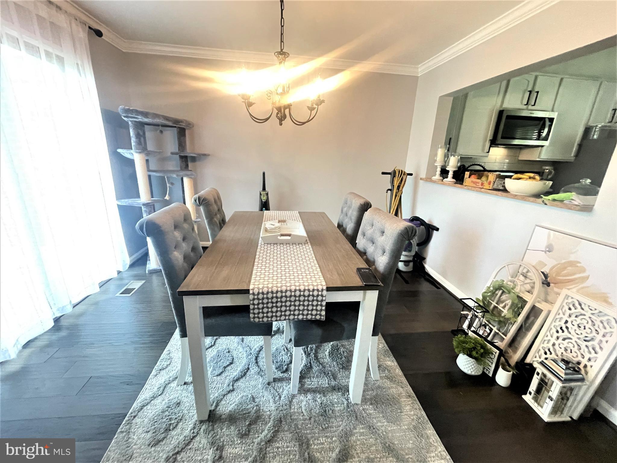 HIGHFIELD - Residential Lease