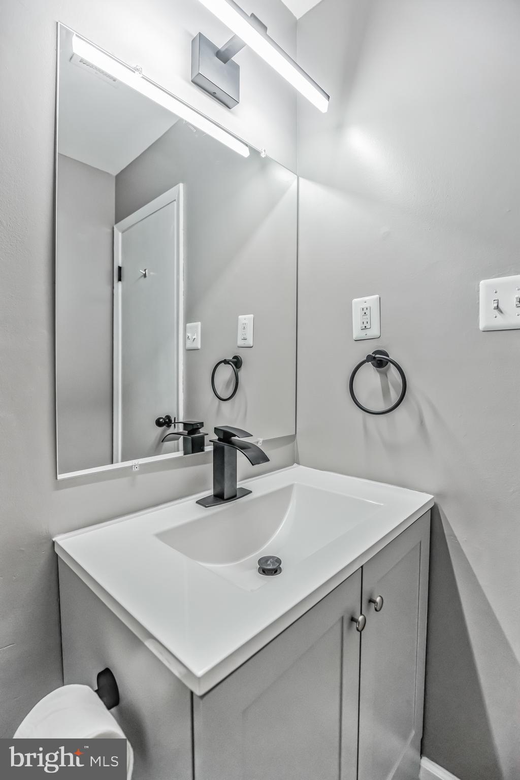 ST CHARLES BANNISTER - Residential