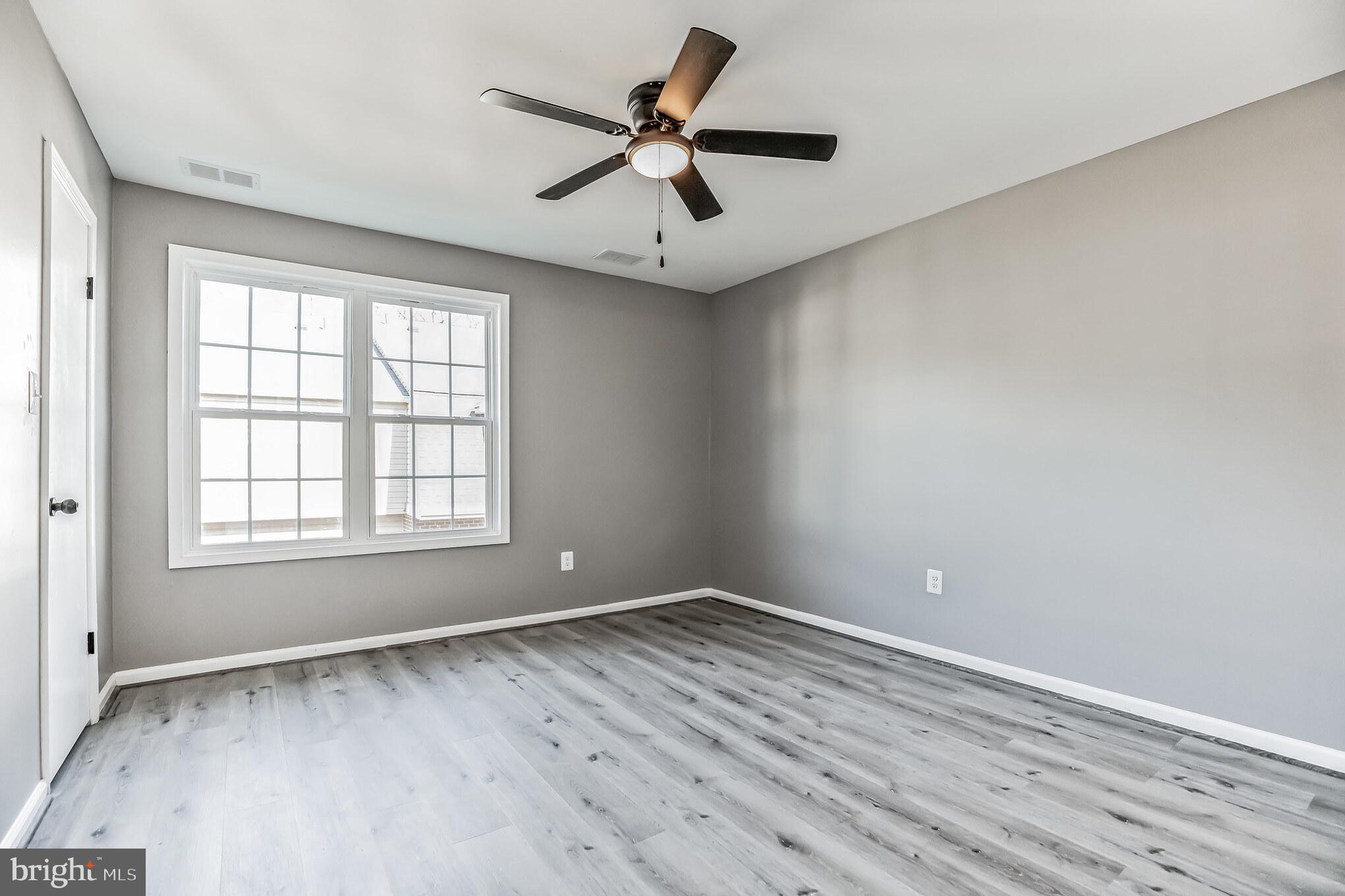 ST CHARLES BANNISTER - Residential