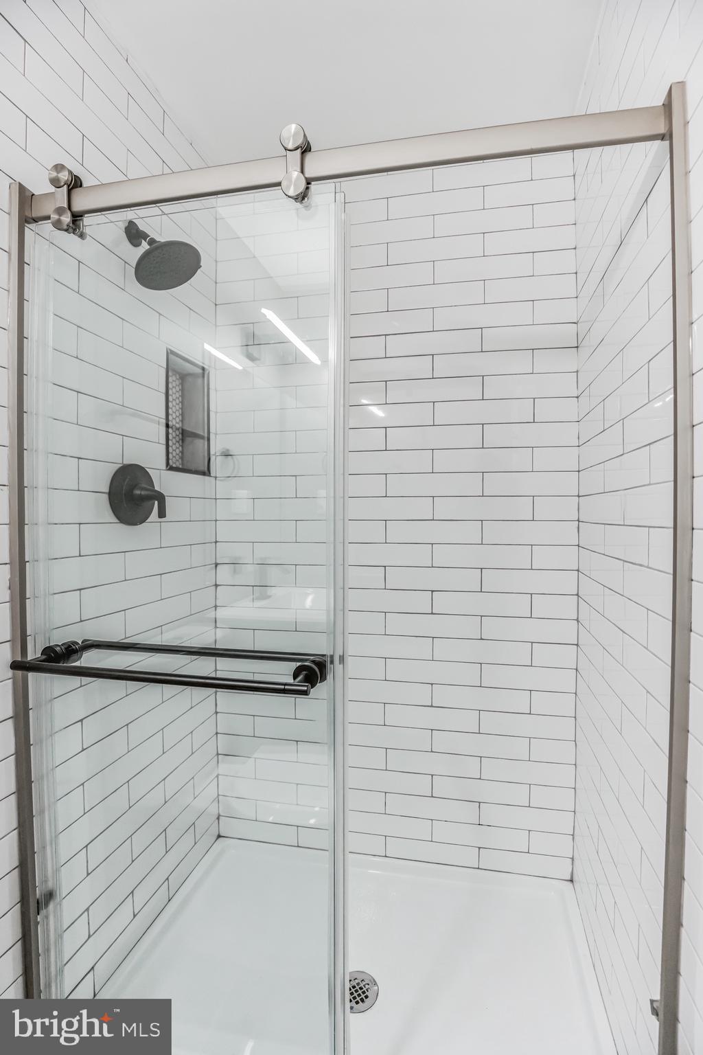 ST CHARLES BANNISTER - Residential