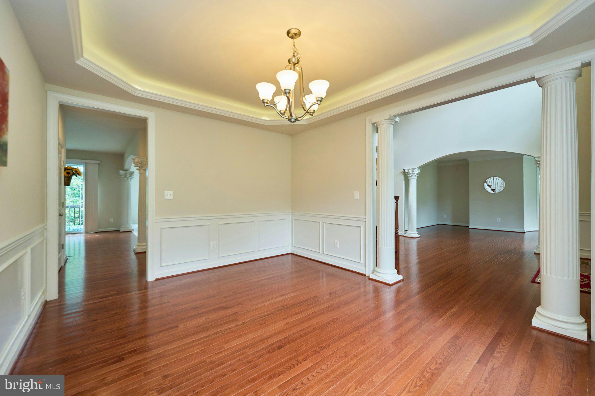 LOCKMEADE - Residential