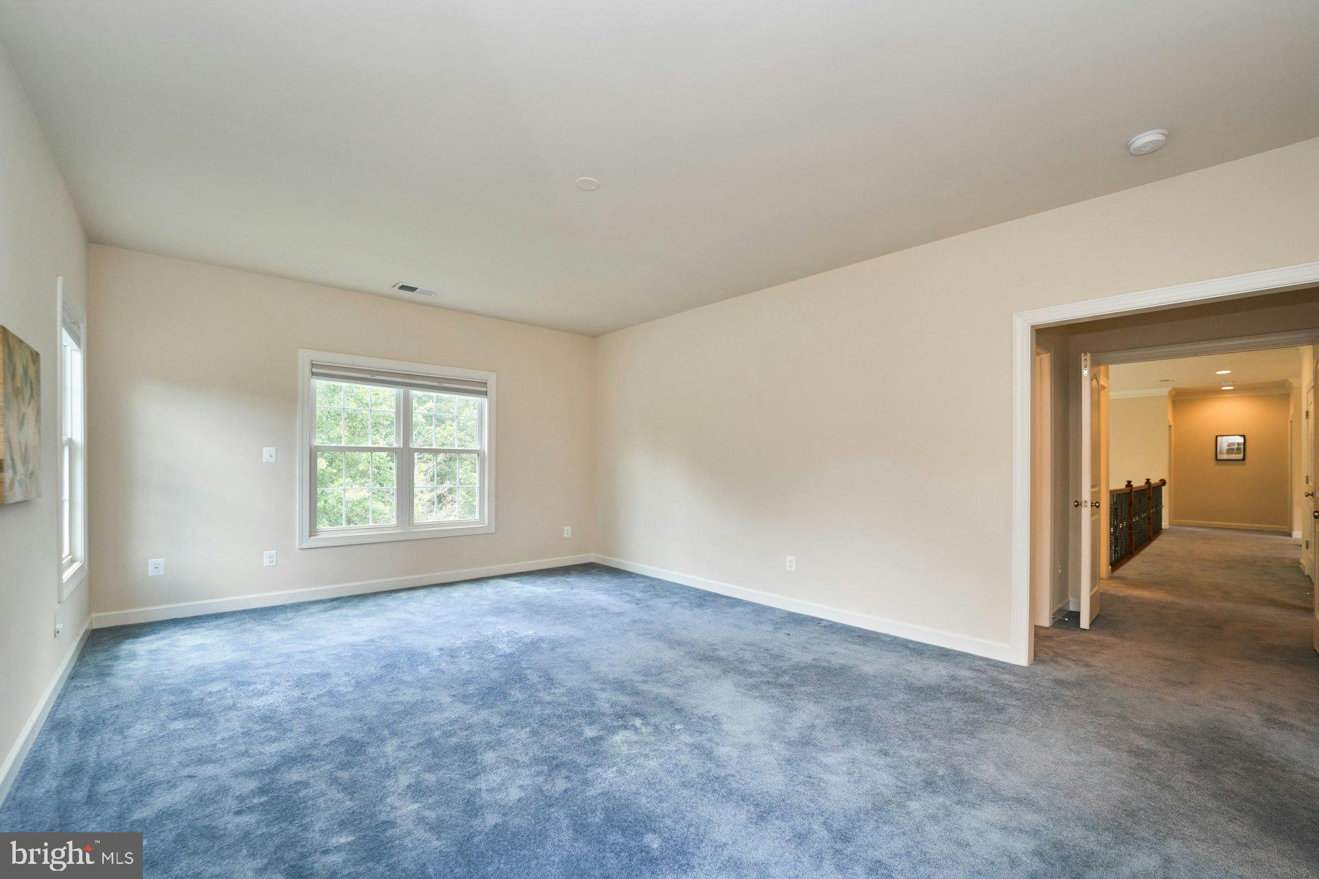 LOCKMEADE - Residential