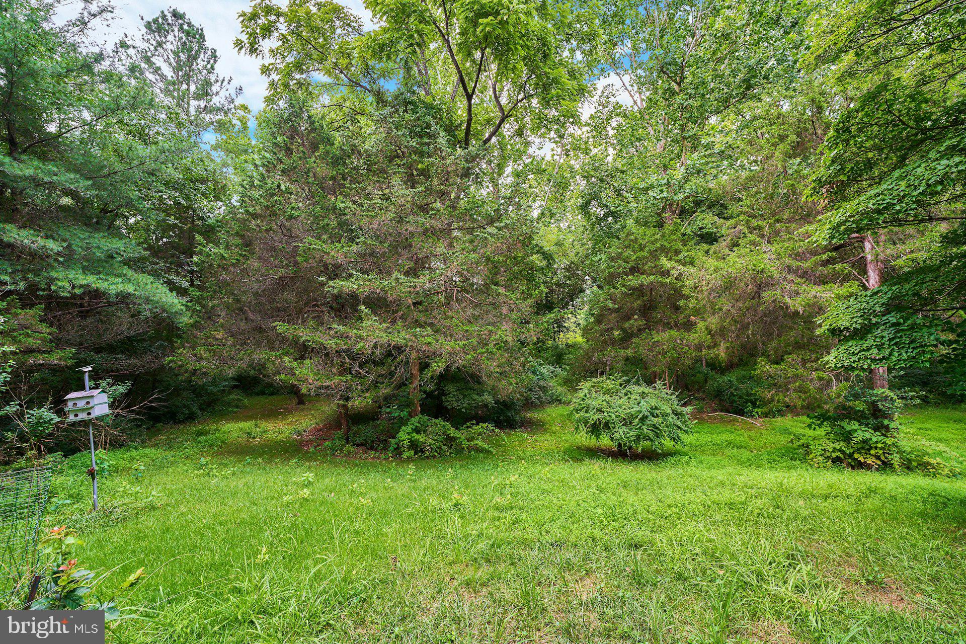 LOCKMEADE - Residential