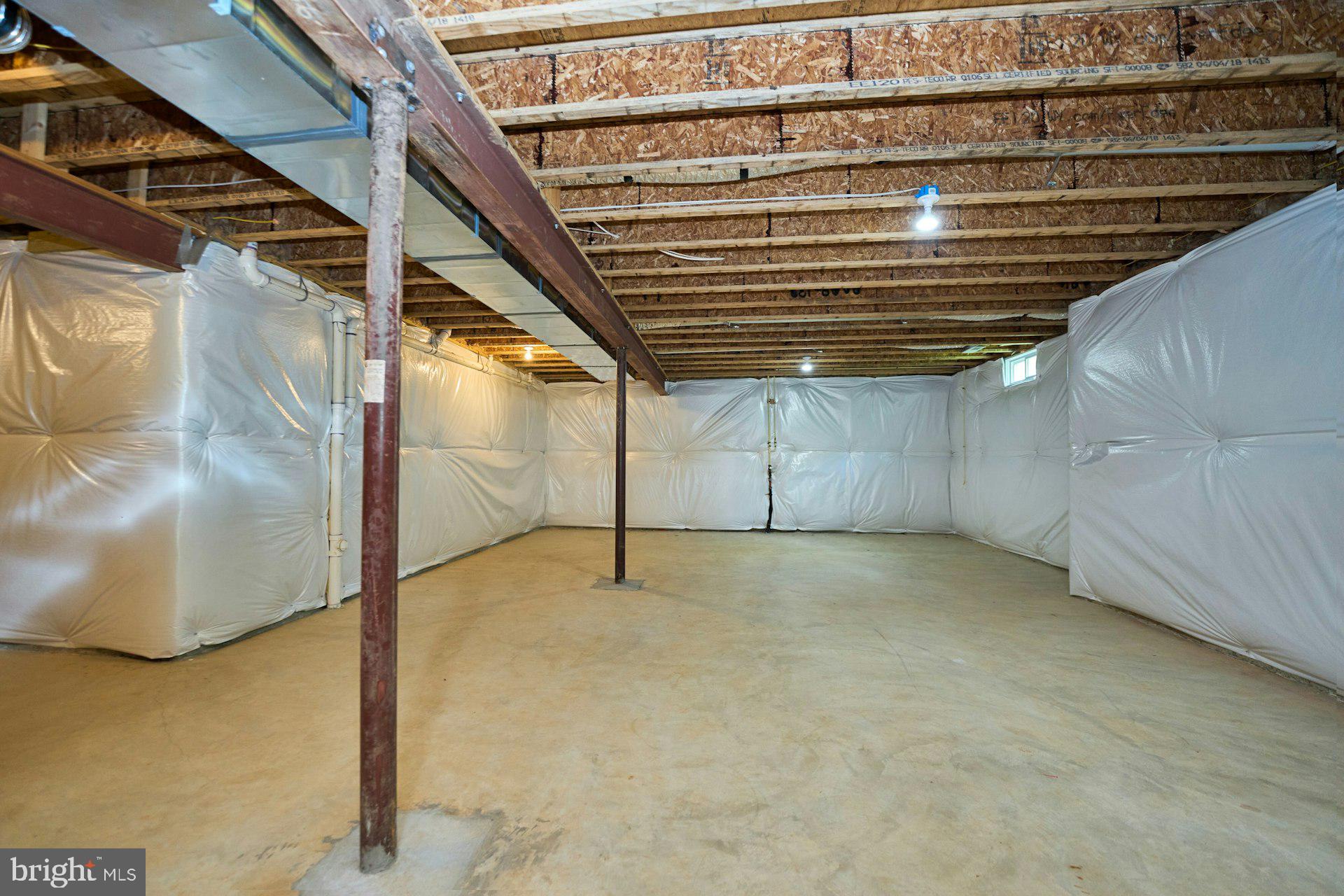 LOCKMEADE - Residential