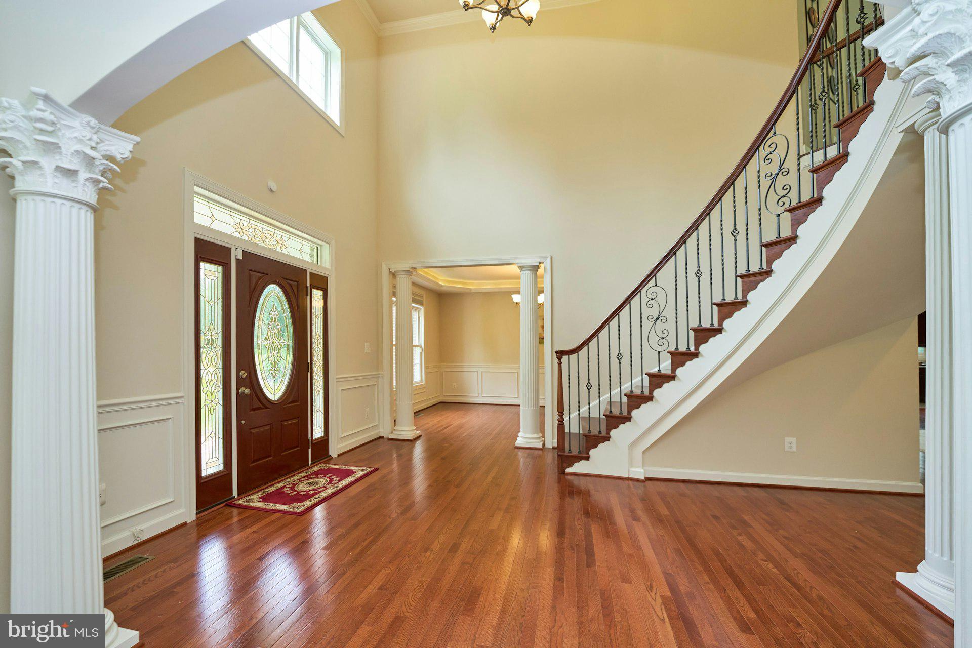 LOCKMEADE - Residential