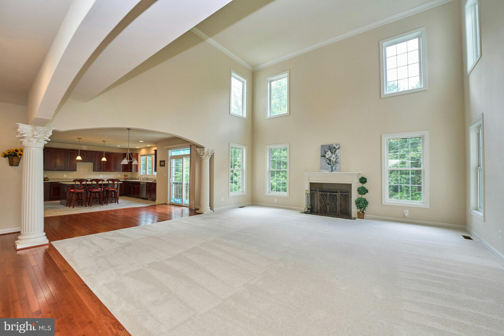 LOCKMEADE - Residential