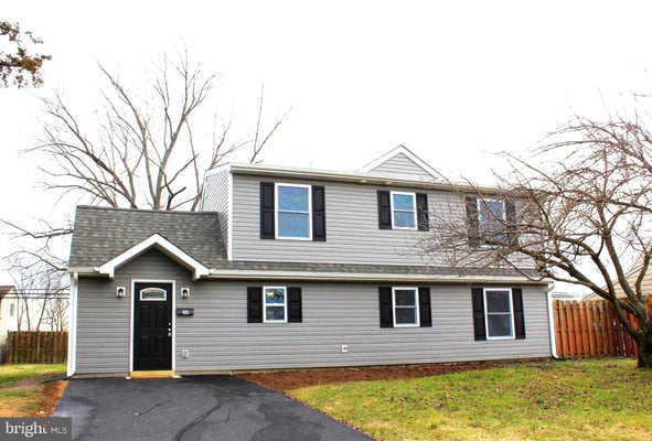 28 INLET RD, LEVITTOWN, PA 19057 - Image f83cfb10fcec10ef033e30b3bdb988fa/1135315772