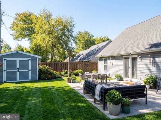 28 INLET RD, LEVITTOWN, PA 19057 - Image f83cfb10fcec10ef033e30b3bdb988fa/2383618808