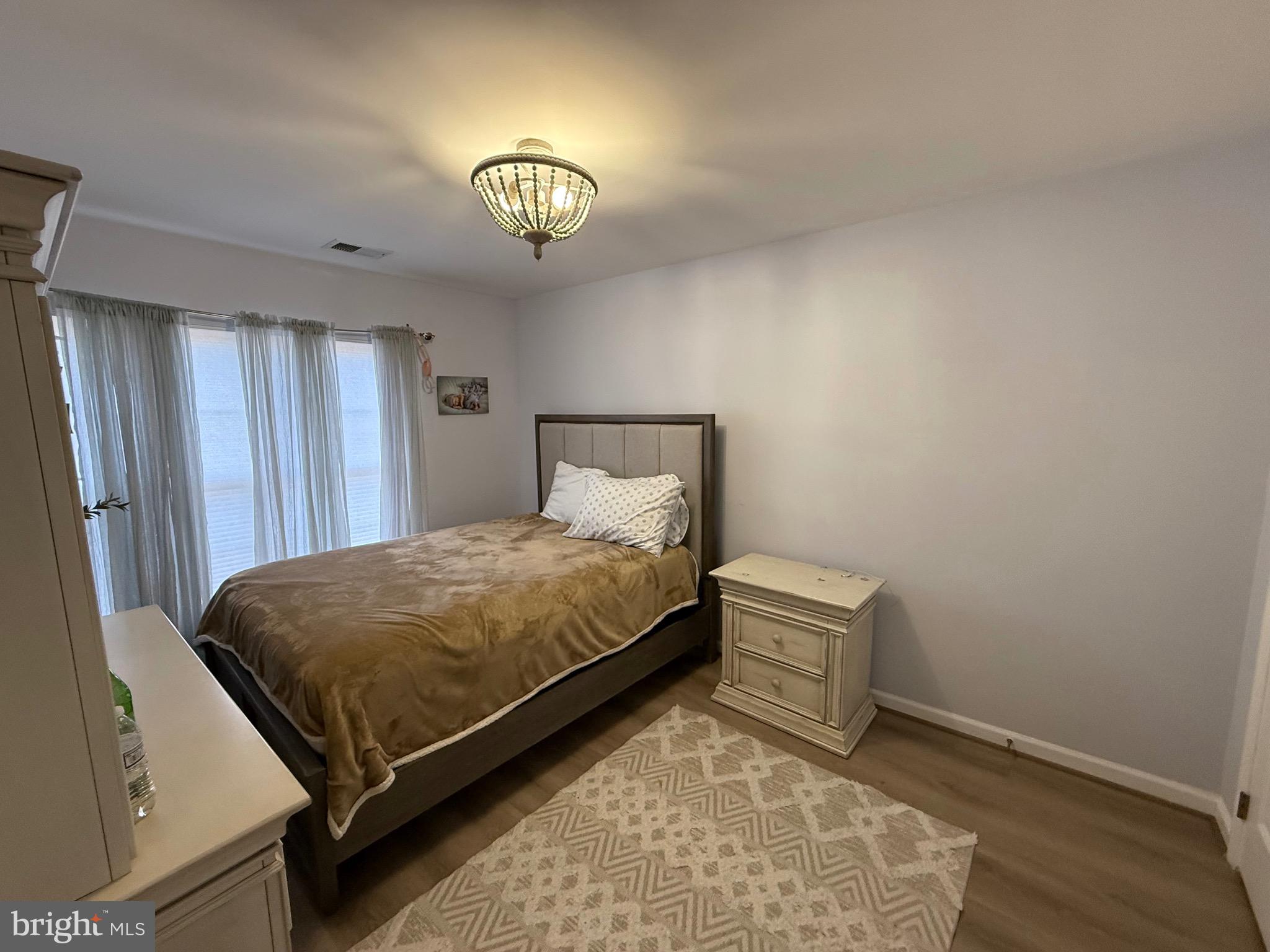 COLONNADE AT DULLES - Residential