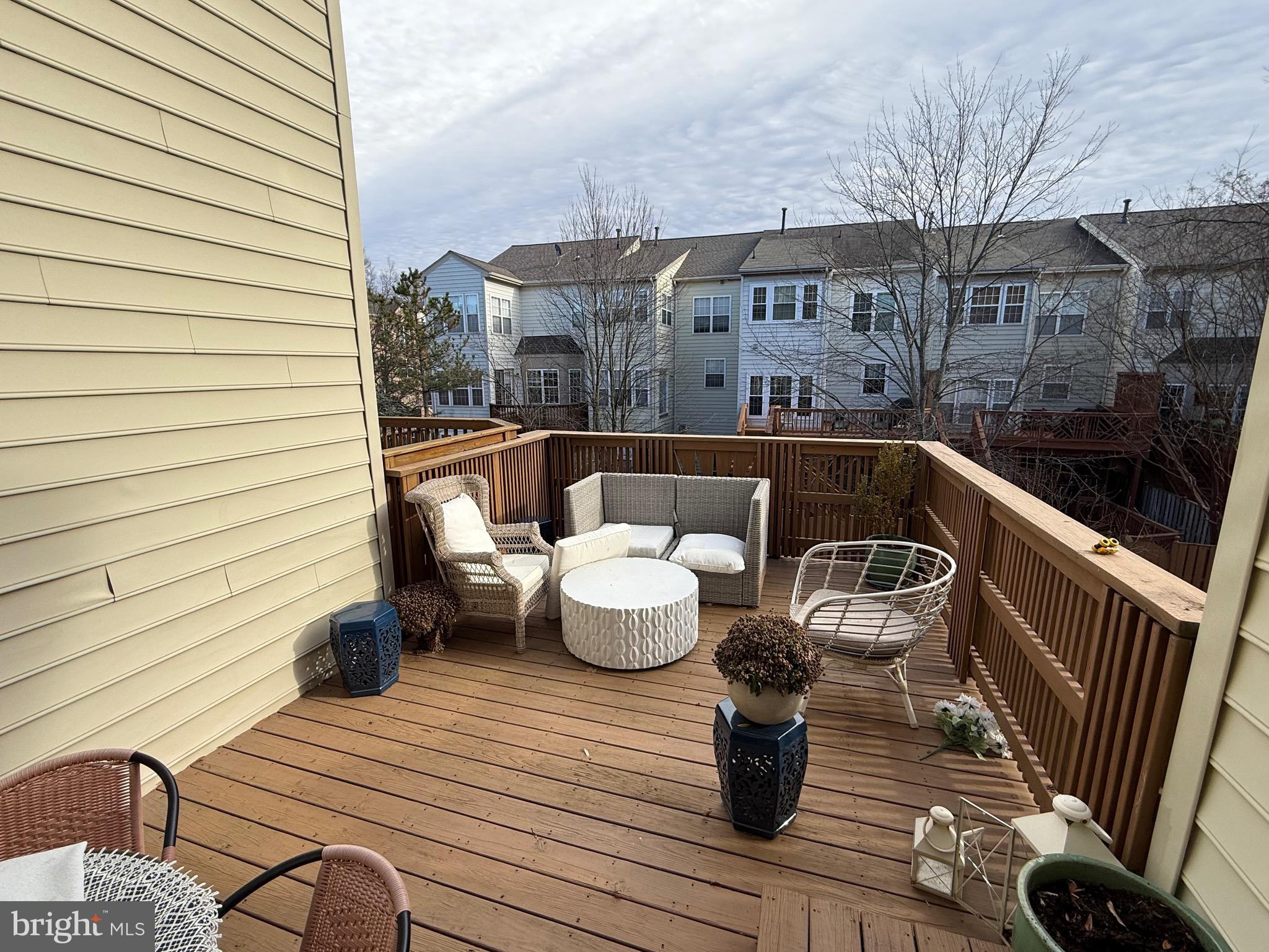 COLONNADE AT DULLES - Residential