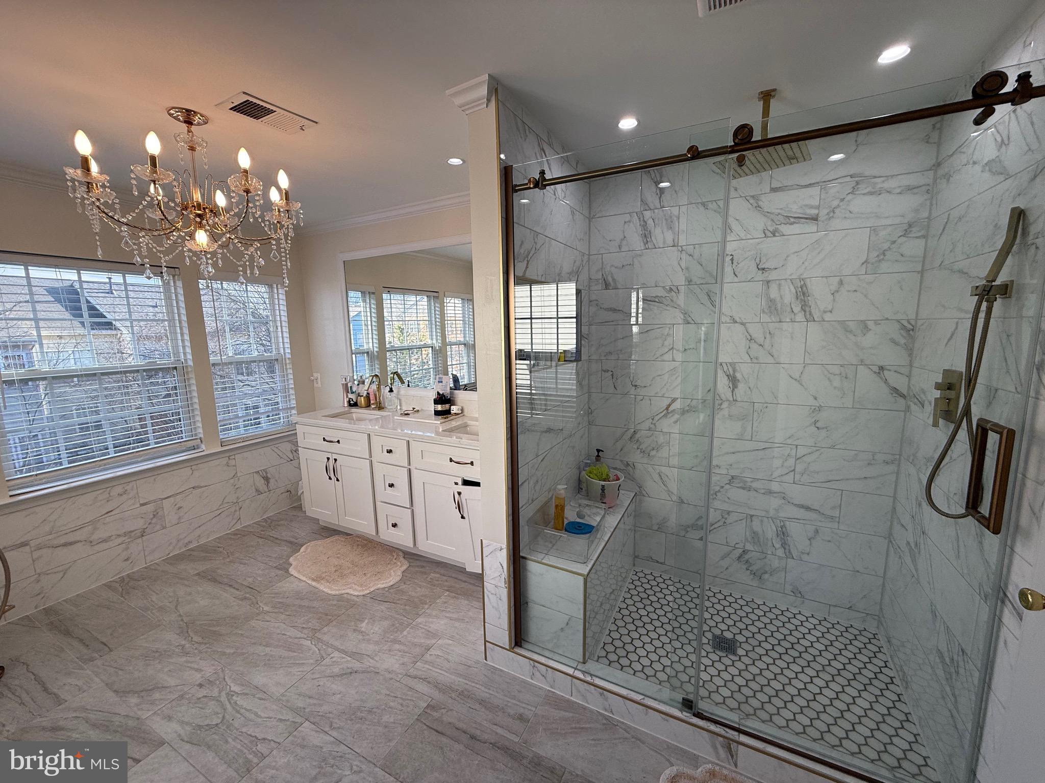 COLONNADE AT DULLES - Residential