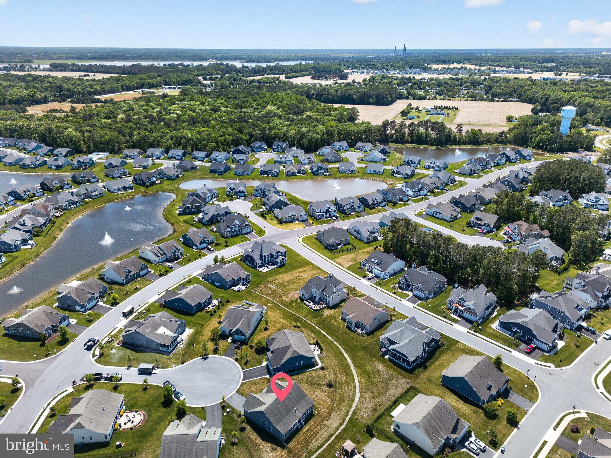 PENINSULA LAKES - Residential