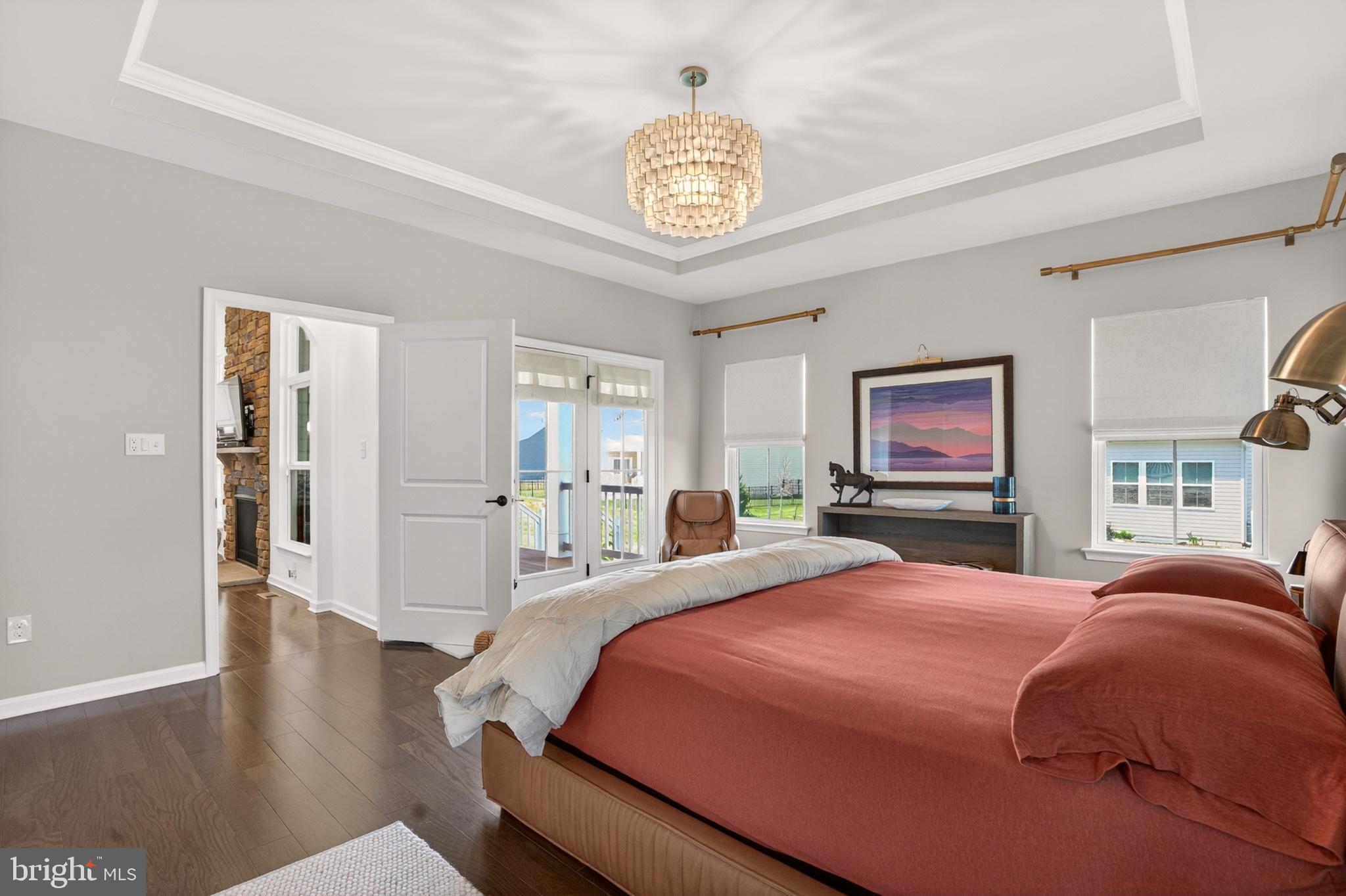 PENINSULA LAKES - Residential
