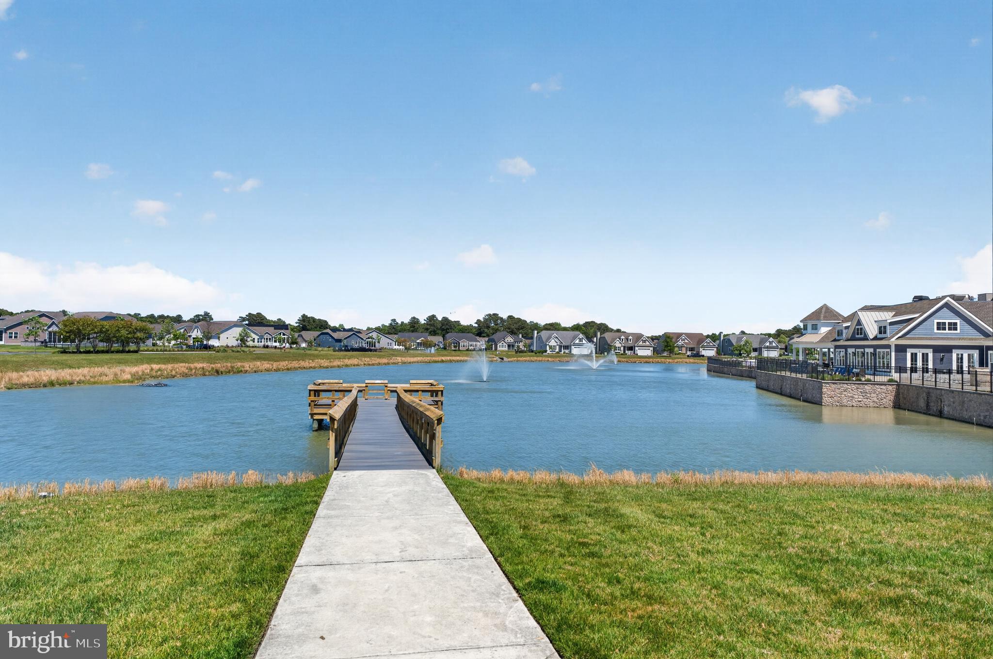 PENINSULA LAKES - Residential