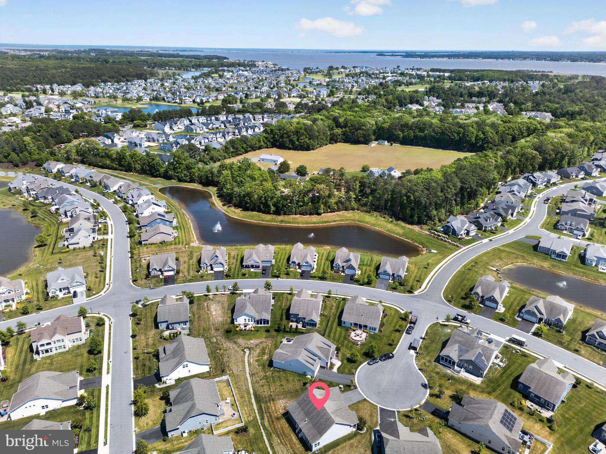 PENINSULA LAKES - Residential